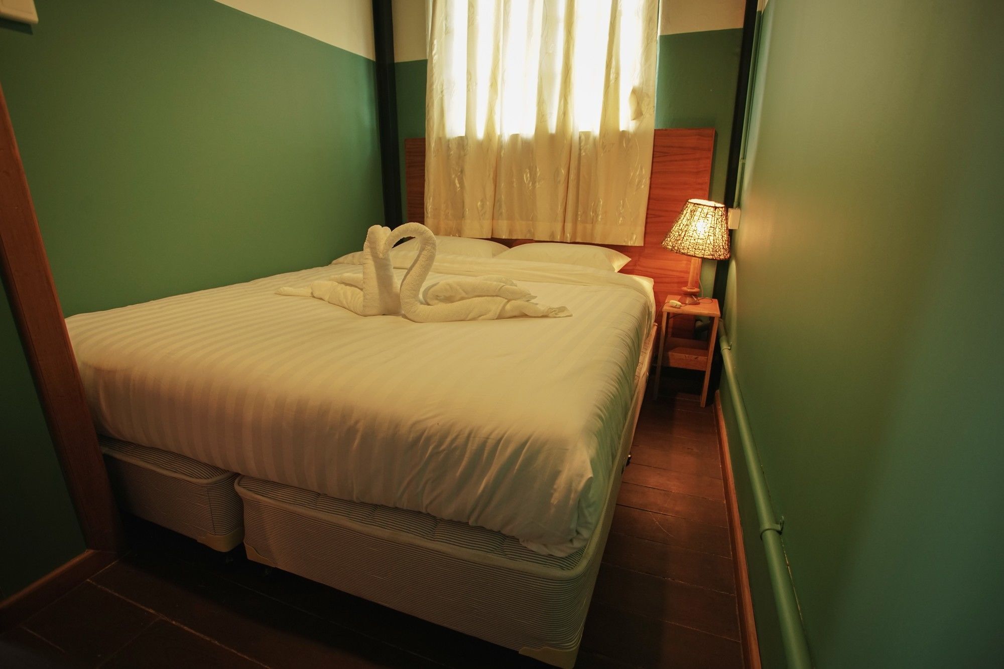 501 Merchant Bed & Breakfast Yangon Esterno foto