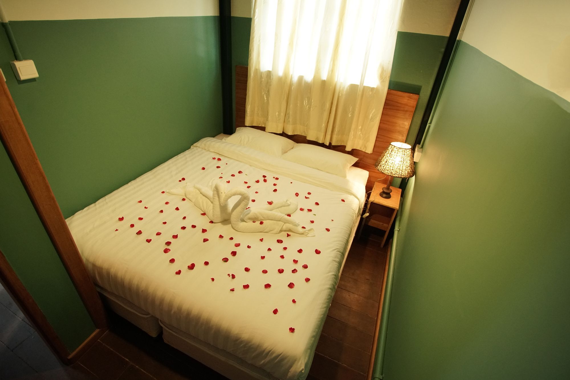 501 Merchant Bed & Breakfast Yangon Esterno foto