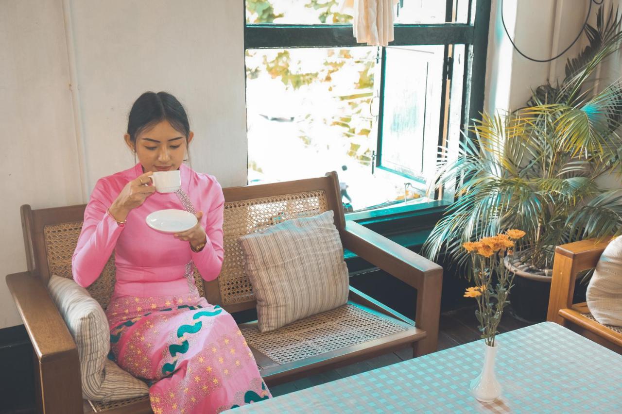 501 Merchant Bed & Breakfast Yangon Esterno foto